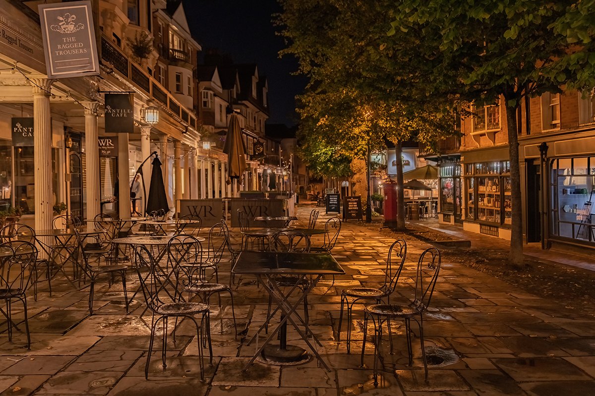 An exterior shot of The Tunbridge Wells Hotel in Tunbridge Wells.